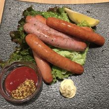 ソーセージ盛り合わせ