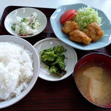 日替わり定食。ワンコインの500円。