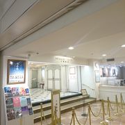 三越日本橋本店にある劇場