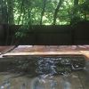 竹の小径の先の貸切露天風呂