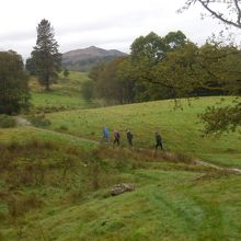 途中のフットパス