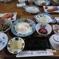 朝食も豪華で、イカそうめんも出ました。