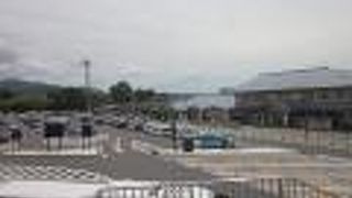 飲食店は３店舗