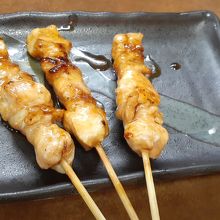 幕の内定食の焼き鳥