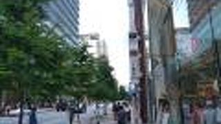 これが銀座のメイン通り!?