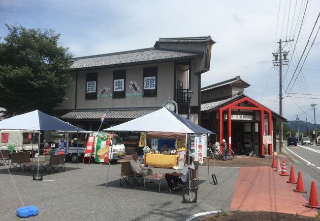 元谷汲駅舎が隣接