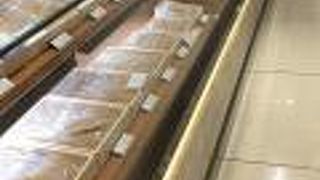 素材の良さが伝わる素朴なお菓子