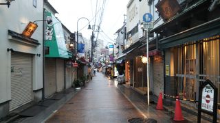地元民が買い物出来ない商店街