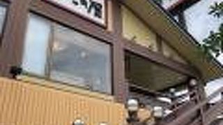 家族と、友人と、気軽に訪れる和食店