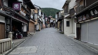 人だらけだった場所が、