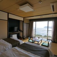 部屋の様子。ご覧の通り、オーシャンビューが最高！