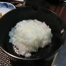 米飯がキラキラ輝いて美味い！