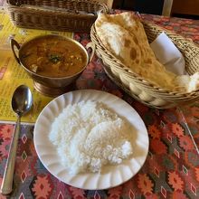 オクラとチキンカレー