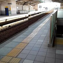 りんくう常滑駅ホーム