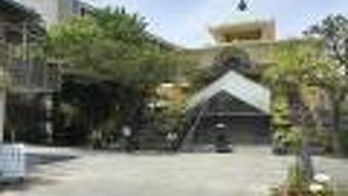 久茂地交差点すぐ、ちょっと変わったお寺大典寺