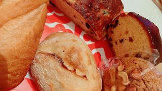 ここのパンを欲していたのさ