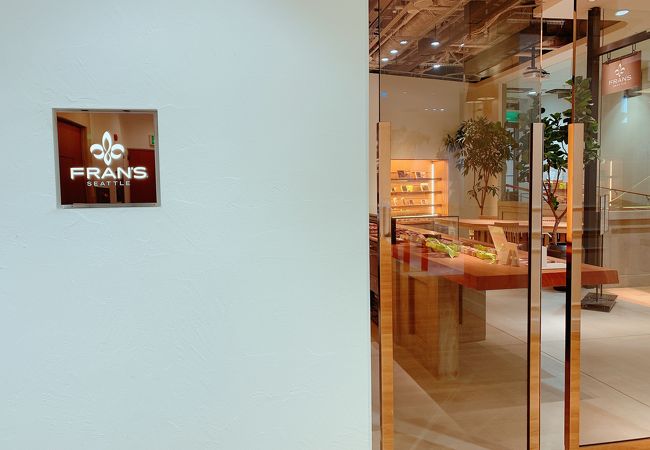 シアトル生まれ