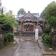 珍スポットですが、普段は落ち着いた雰囲気の神社です