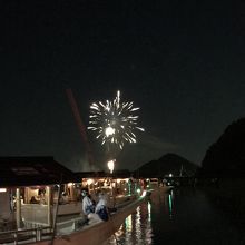 鵜飼開始の花火