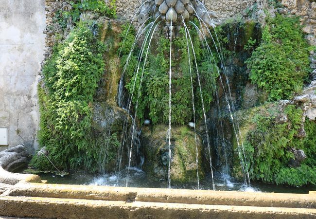 芸術性の高い噴水