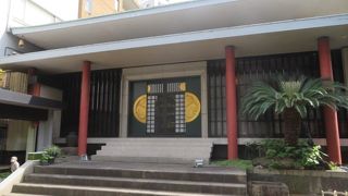 蔵前の春日通りにあります