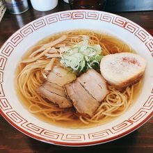 淡口醤油ラーメン