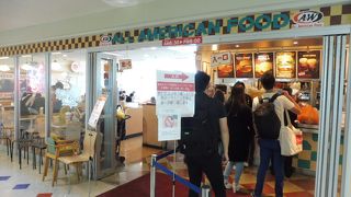 ルートビアはクセになる