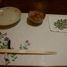 おいしい料理を出す