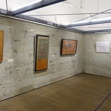 蔵の中はギャラリー