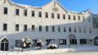 白い建物でした