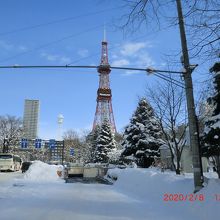 大通り公園からも見えます