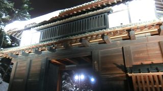 天守閣に一番近い門