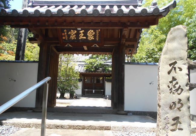 伊勢姫が晩年を過ごした地に建つ寺院です