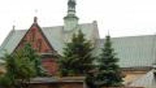 聖カシミール王子教会と言う名前に興味を持ちました