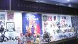 癒される「Dogs＆Cats」展の一方で肺炎対策も実施中