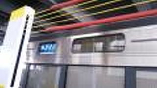 高槻から大阪方面はさすがに座れないようです