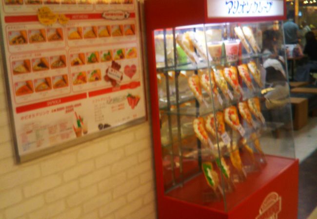 クレープ専門店