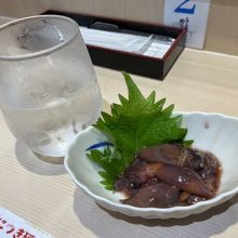 芋焼酎と蛍イカ沖漬け