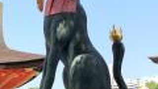 いろんな意匠のキツネがいます