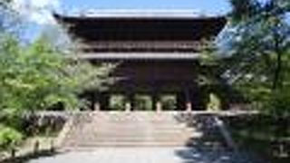 日本三大門の一つ