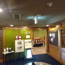 ランチはお手軽なセットメニューもある