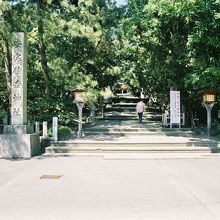安宅住吉神社、南参道入口。