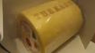 フルーツ入りロールケーキおいしい