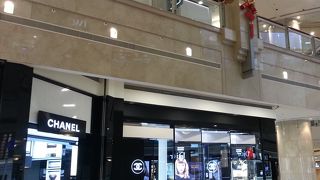 ＭＲＴの駅に直結