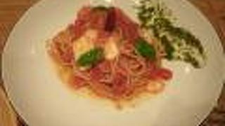 パスタとピザとサラダビッフェ