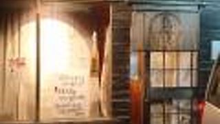 夜に伺いました。