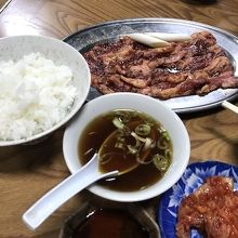 カルビ定食（お肉は2人前）