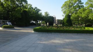 あちこちにモニュメントがありました