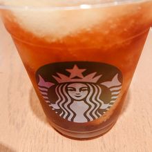 コールドブリューコーヒーレモネード