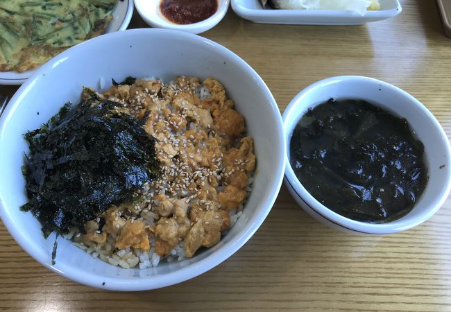 ミチョン食堂 (ミチョンシクタン)